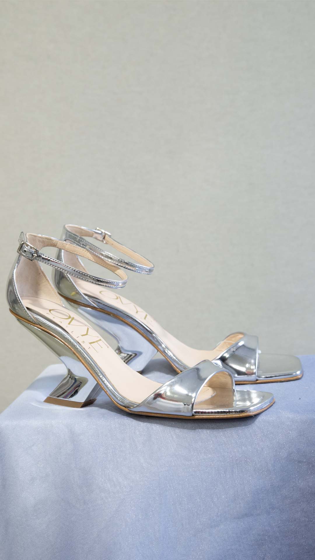 Ovye’  scarpe