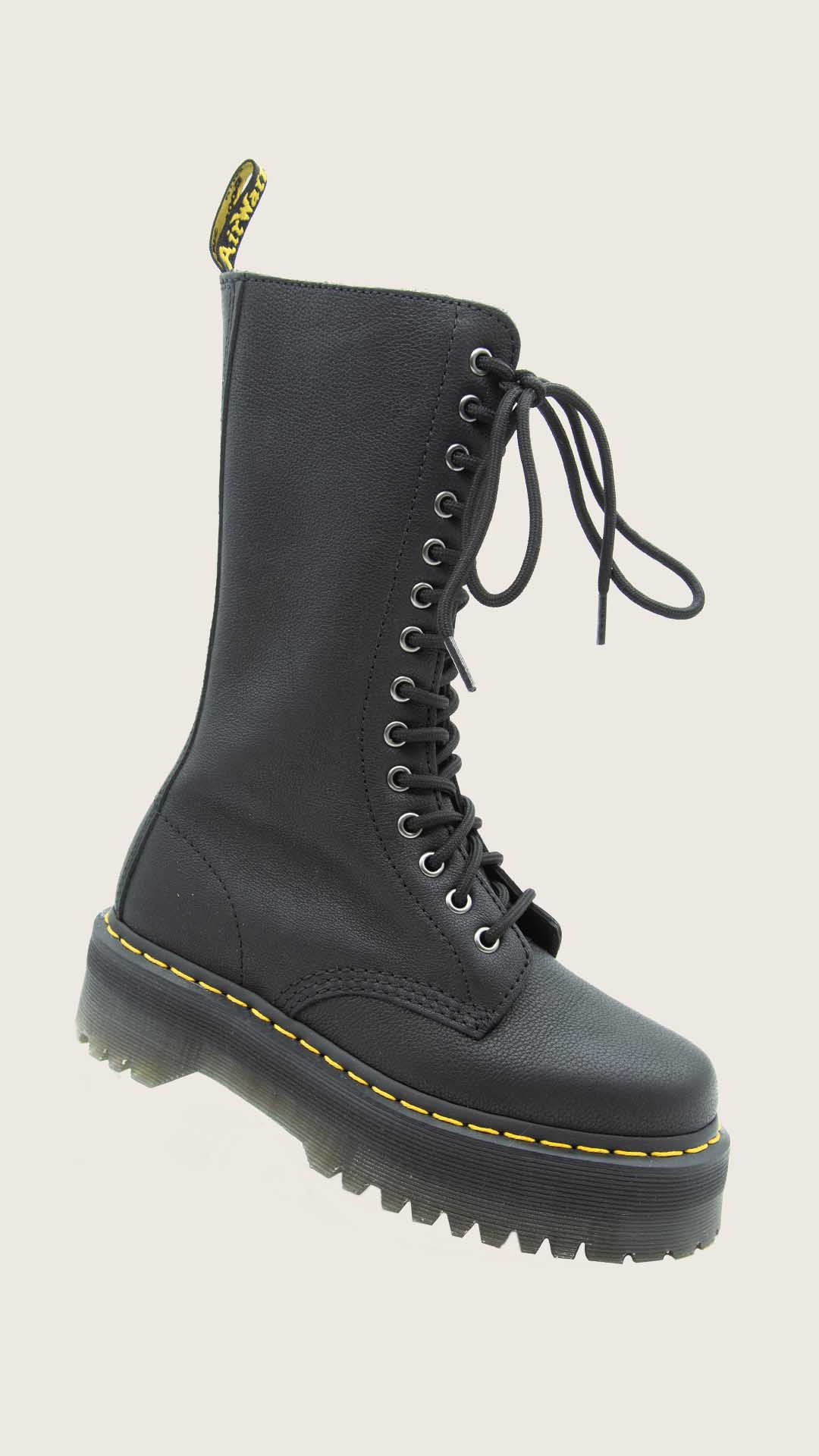 Dr. Martens  stivali