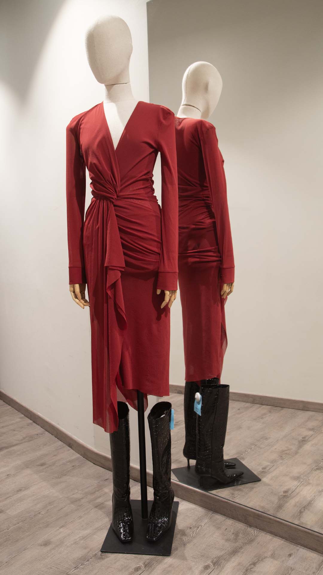 Philosophy di Lorenzo Serafini  abito