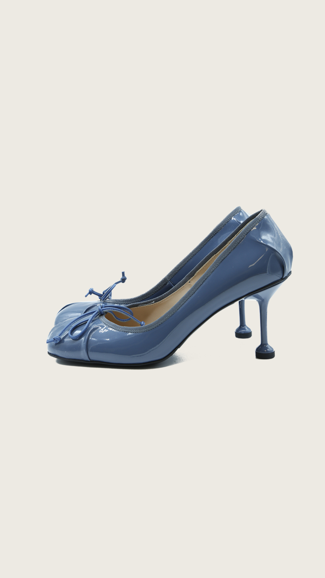 The M..  scarpe