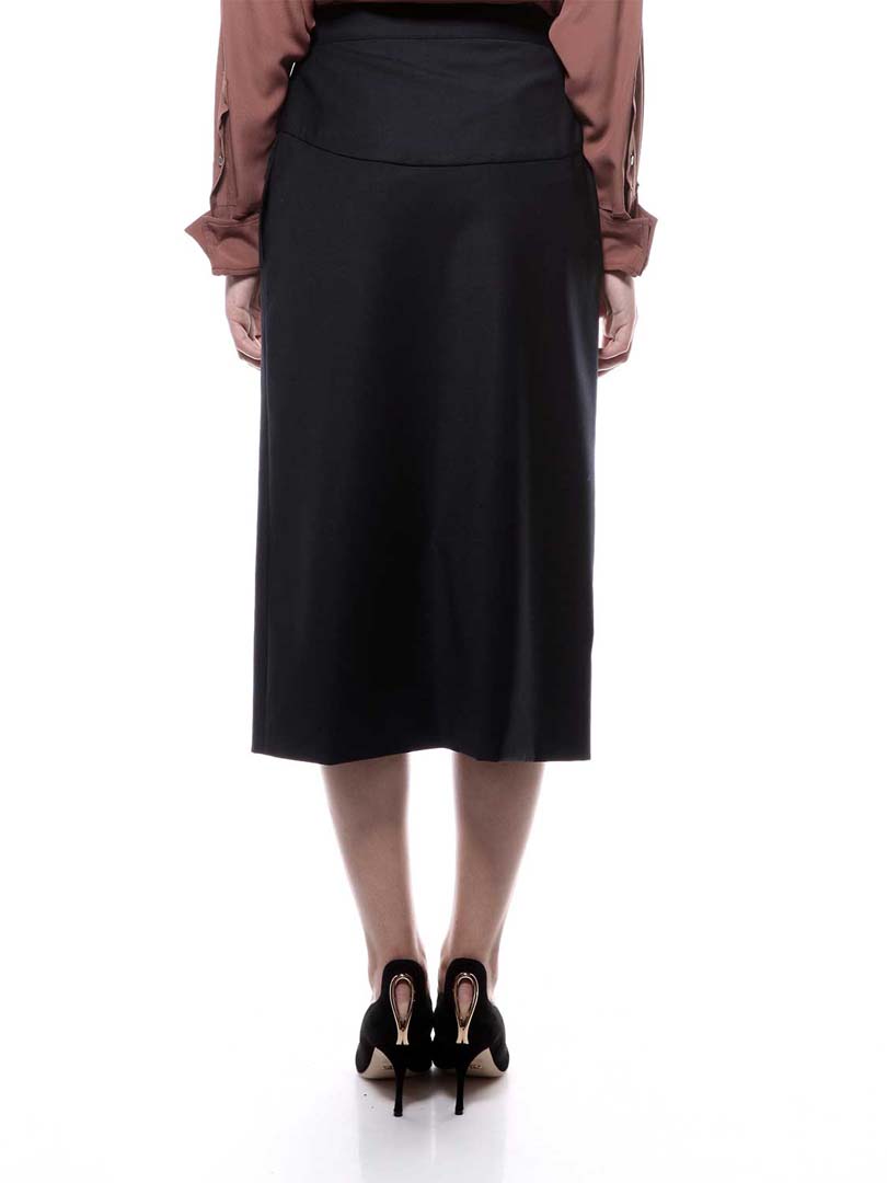 Alessandro dell'Acqua, Skirt