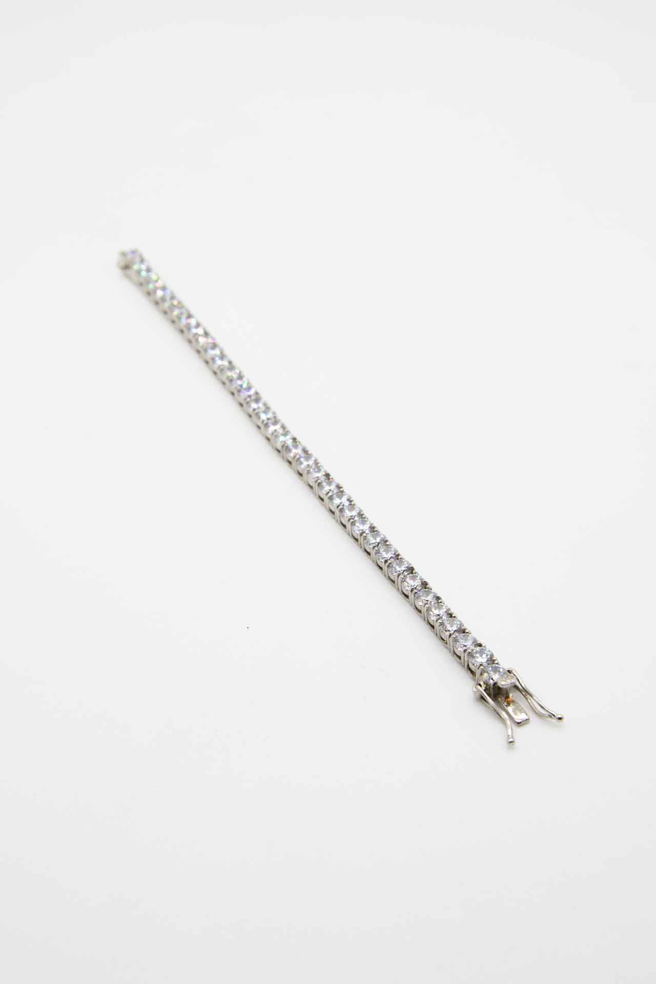 Darkai, Bracciale