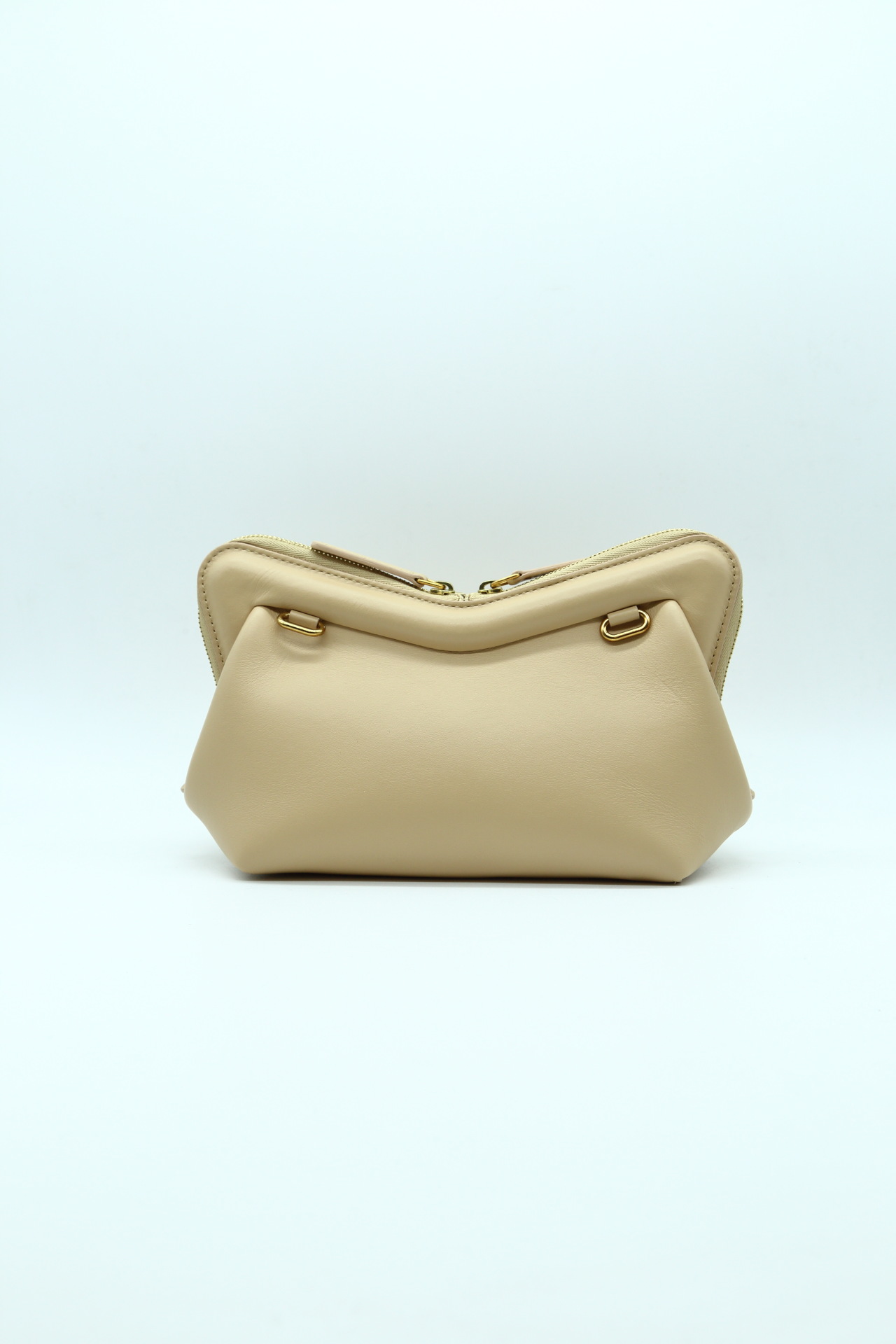 Mansur Gavriel, 