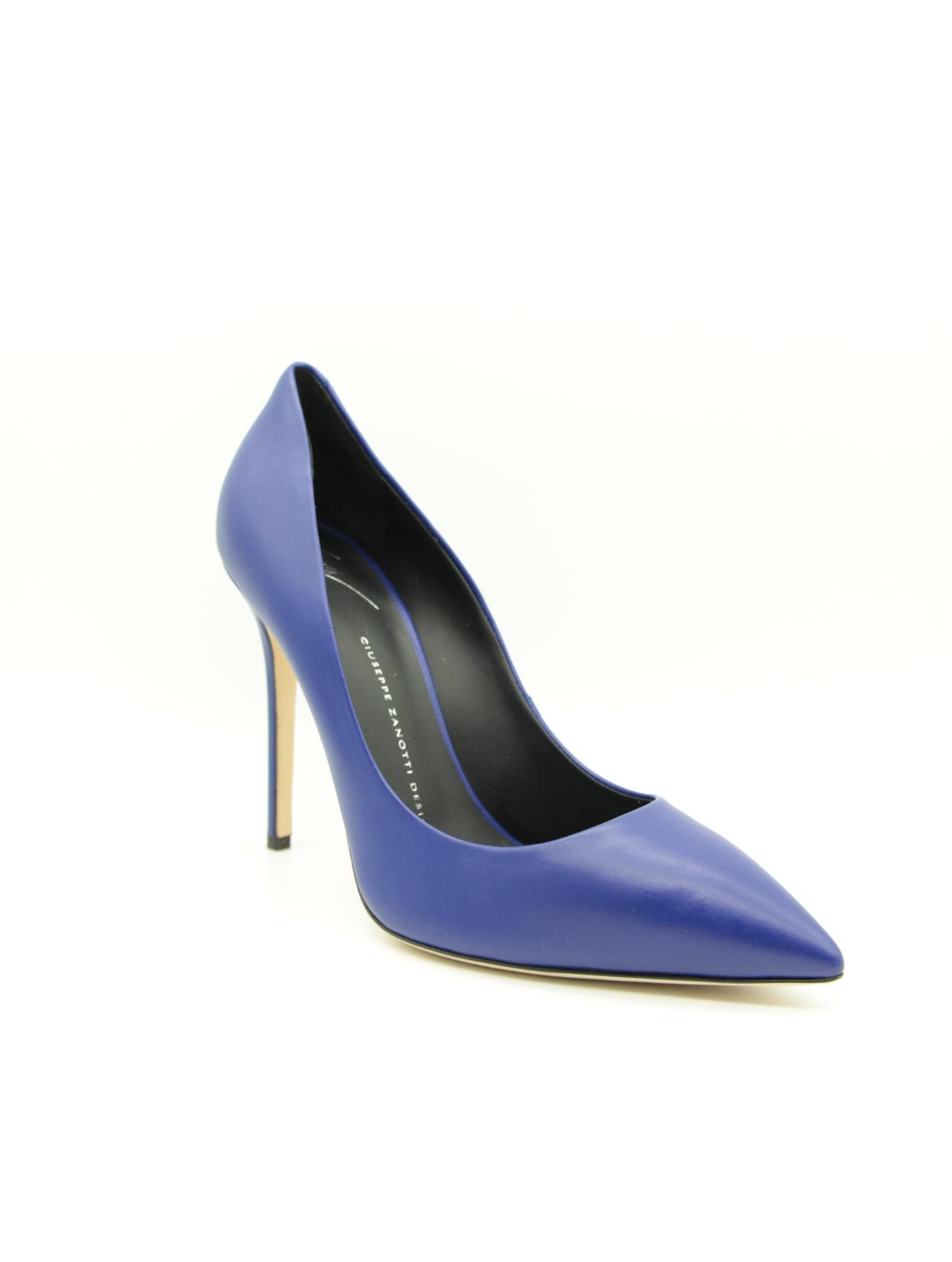 Giuseppe Zanotti, Pumps