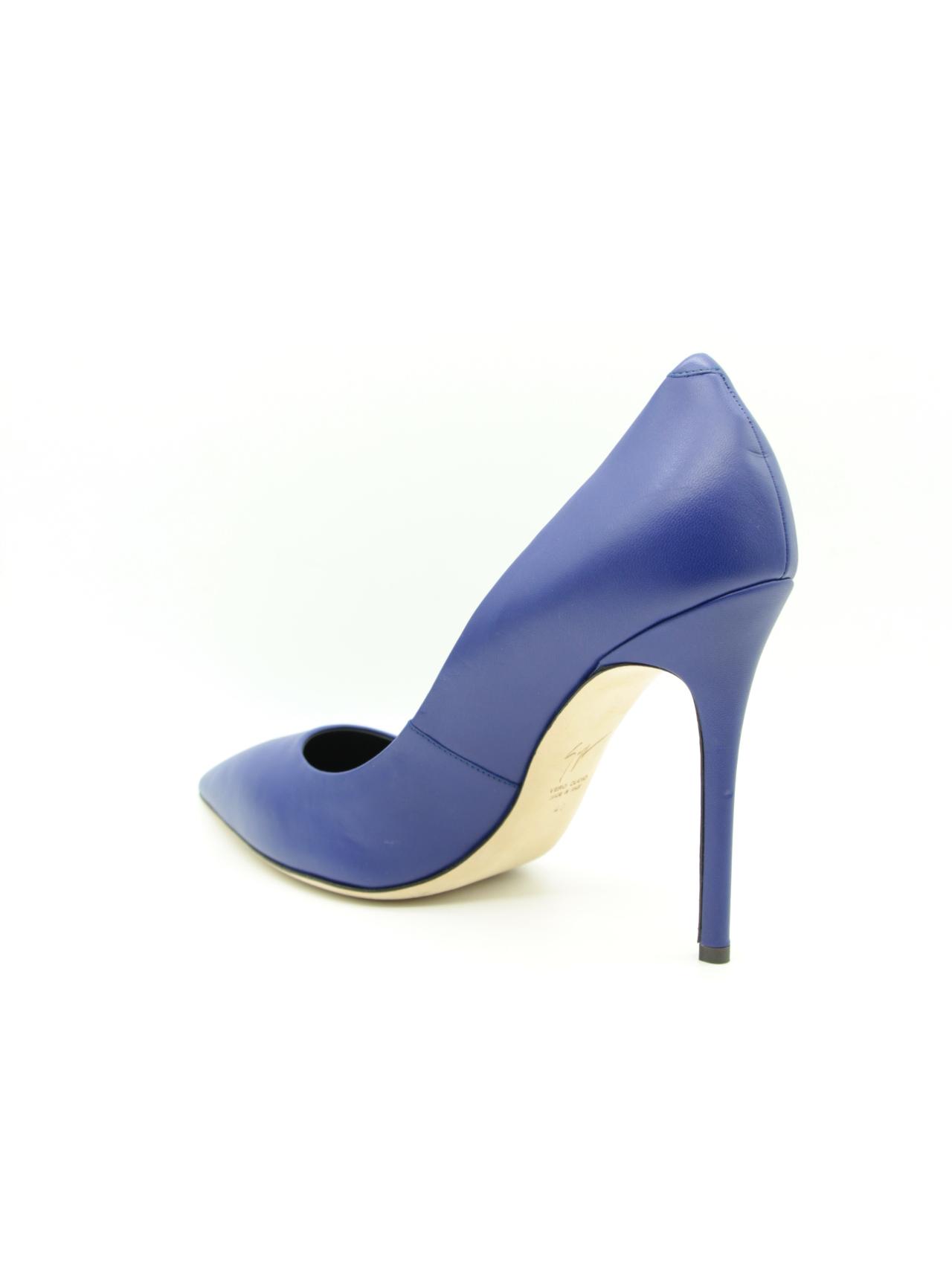 Giuseppe Zanotti, Pumps