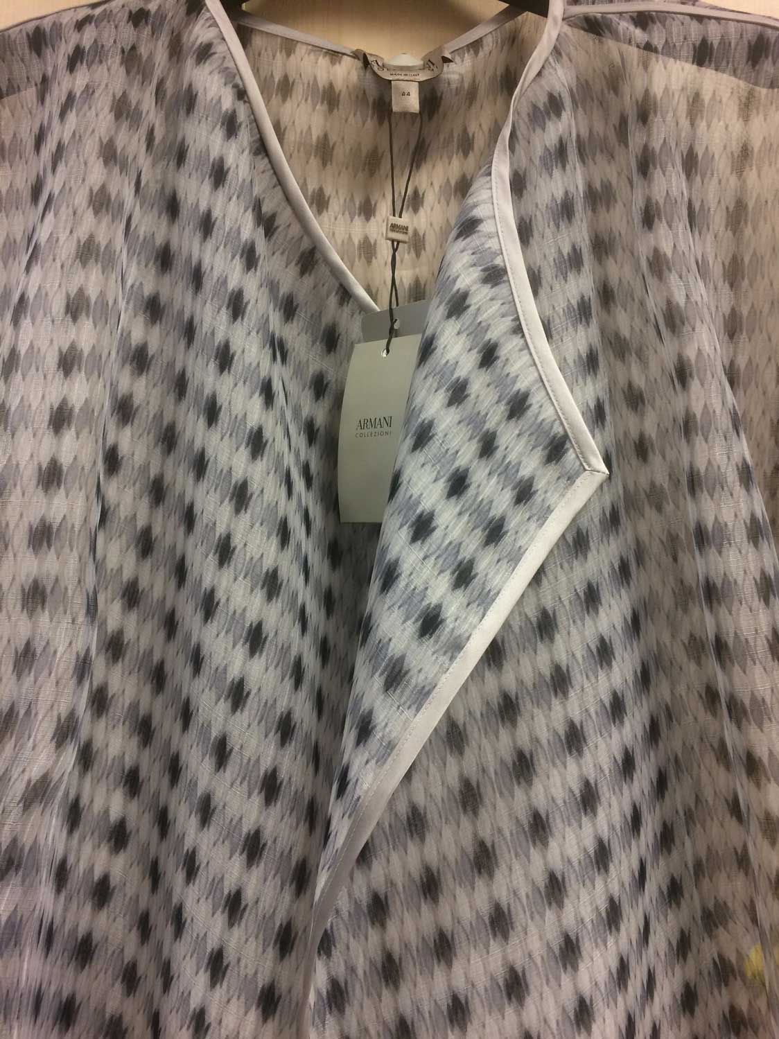 Armani Collezioni, Blusa