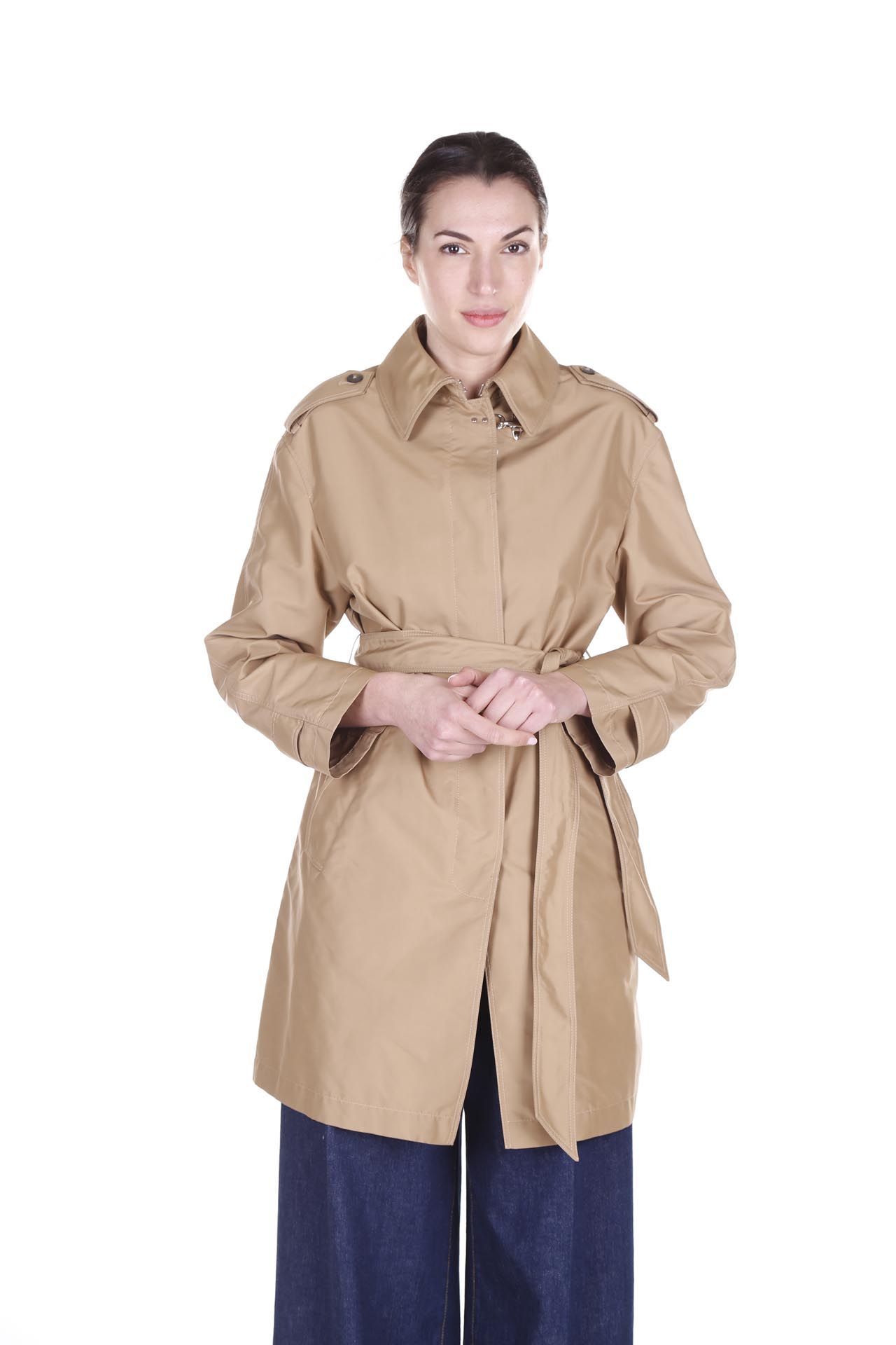 Fay, Trench
