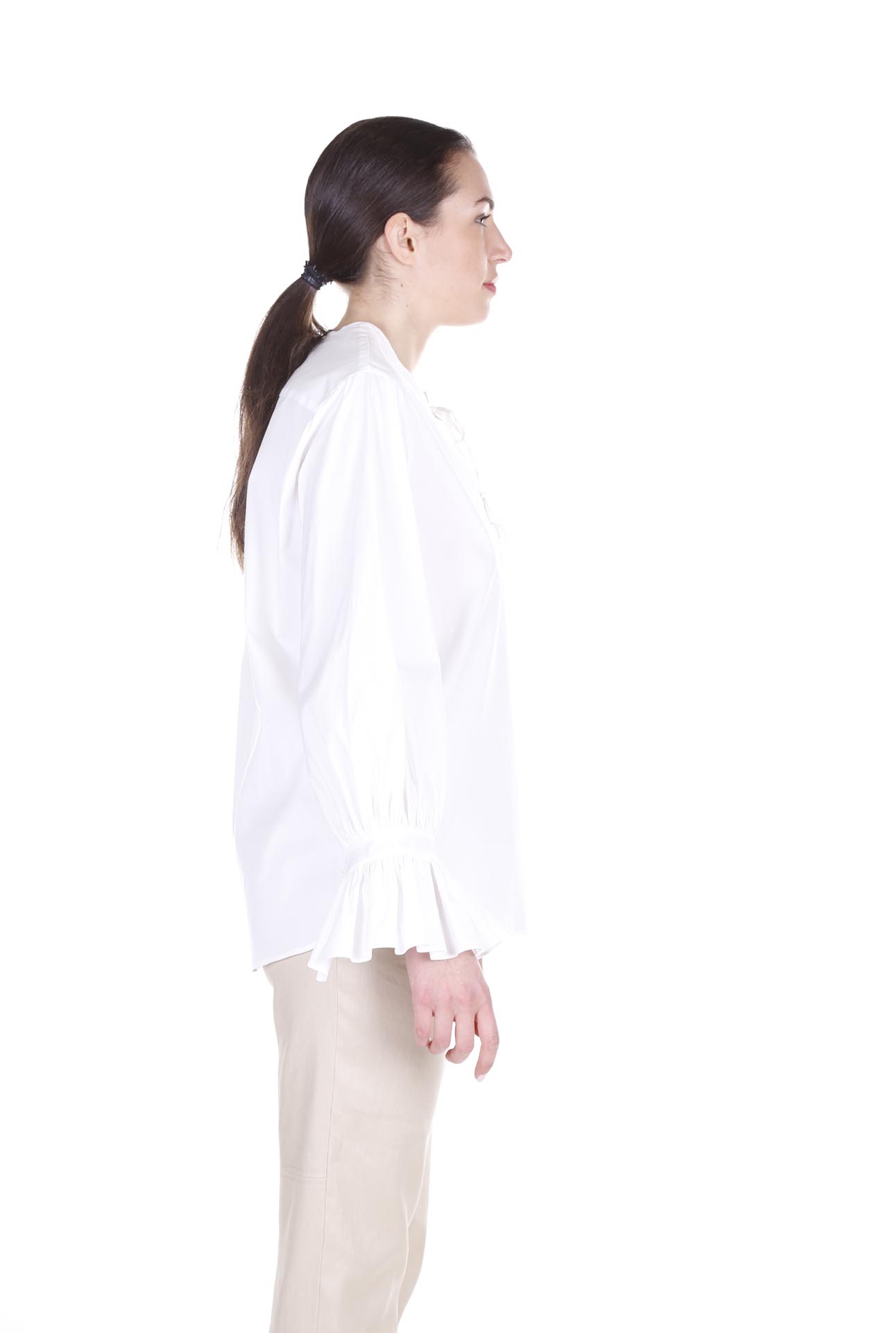 Fay, Blusa