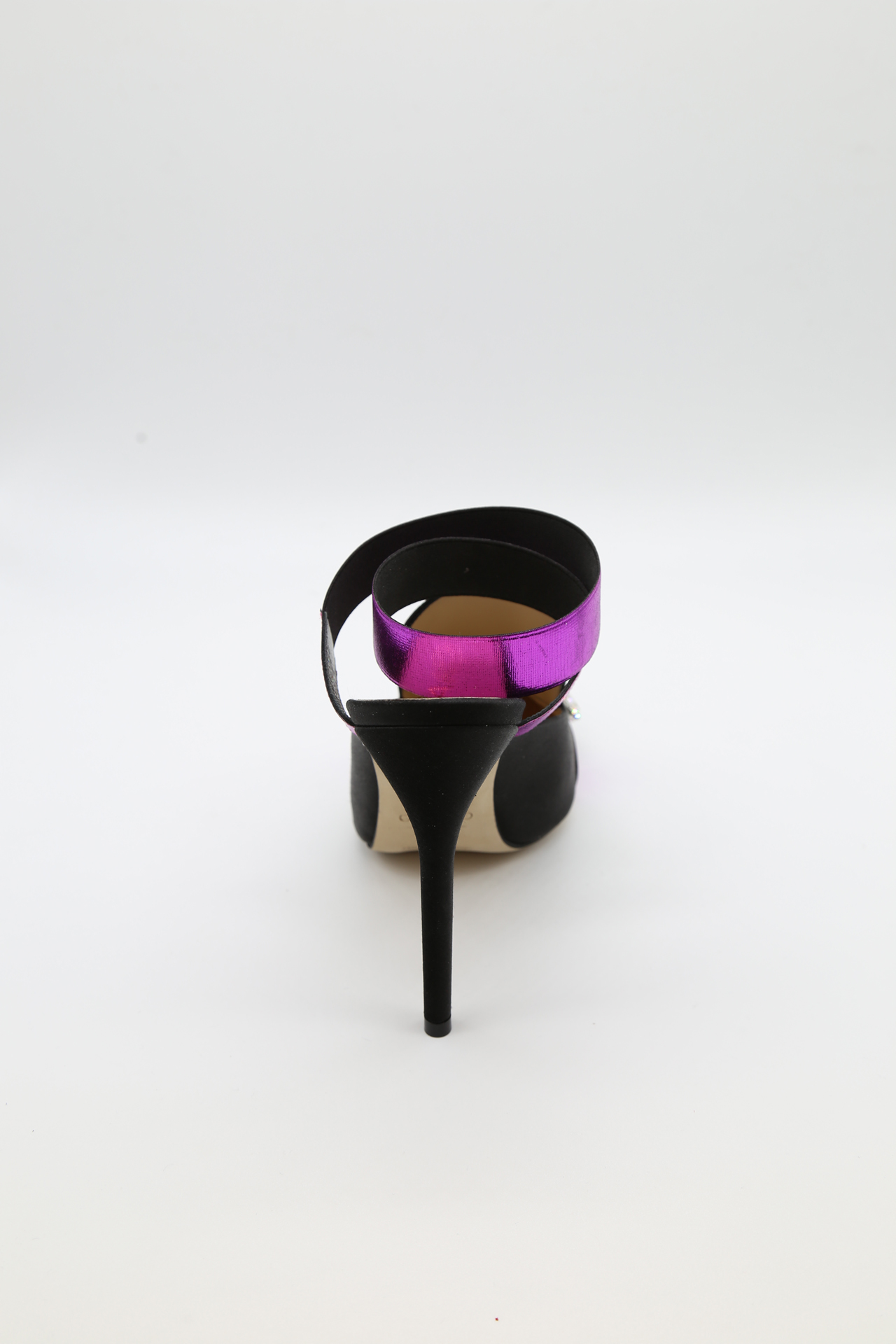 Malone Souliers, Decollete