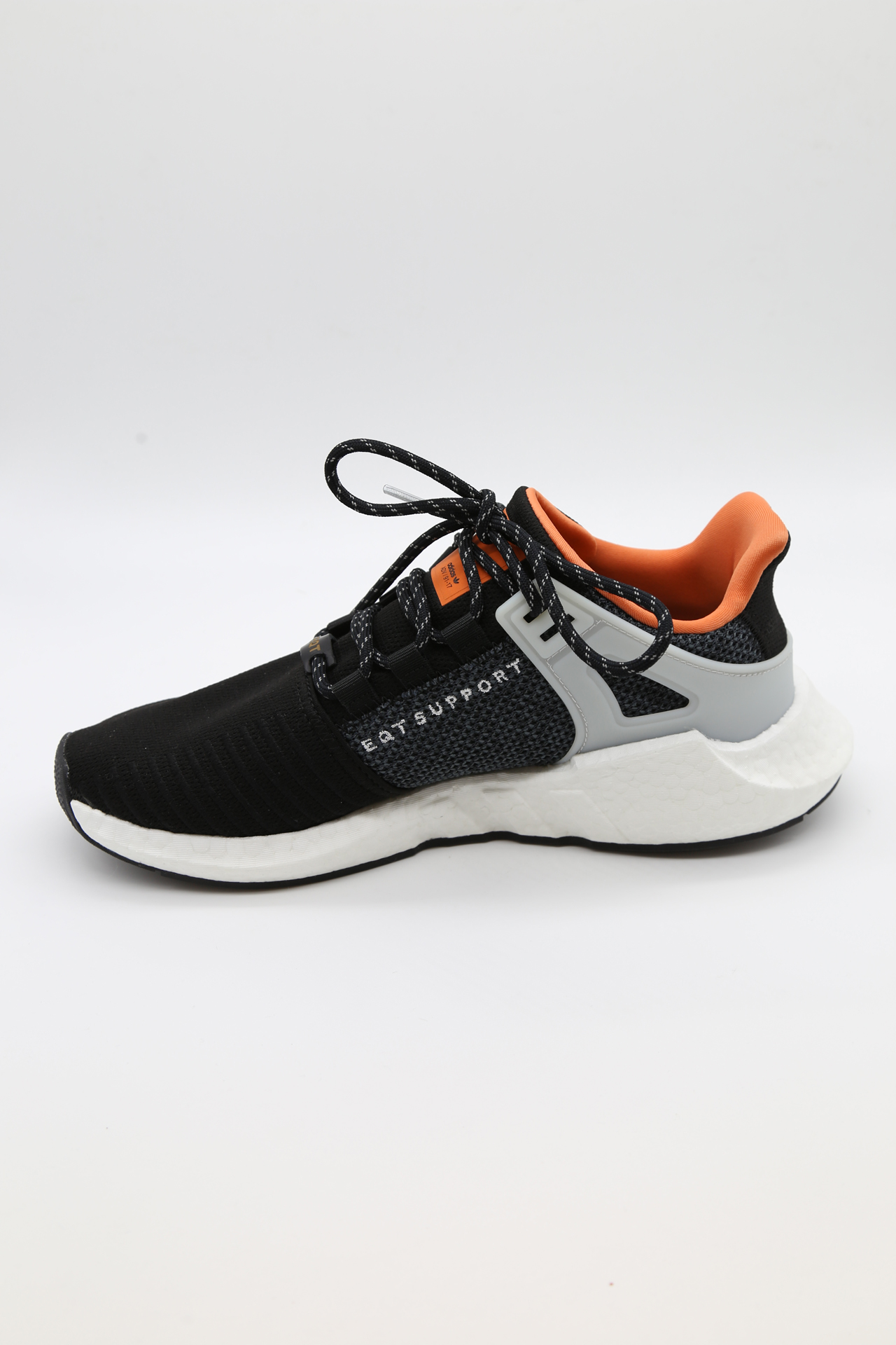 Adidas, Sneaker