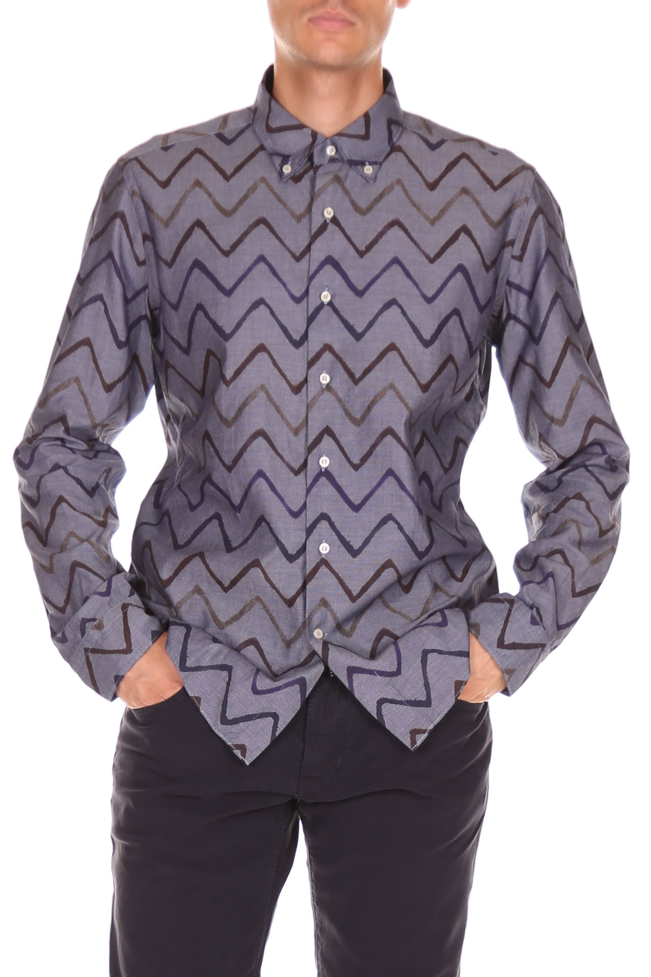 Ungaro, Camicia