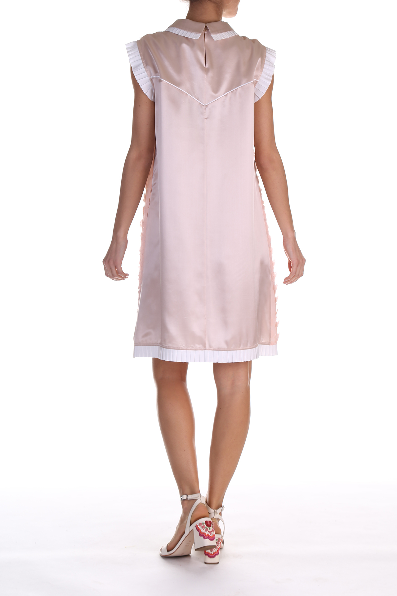 Edun, Dress