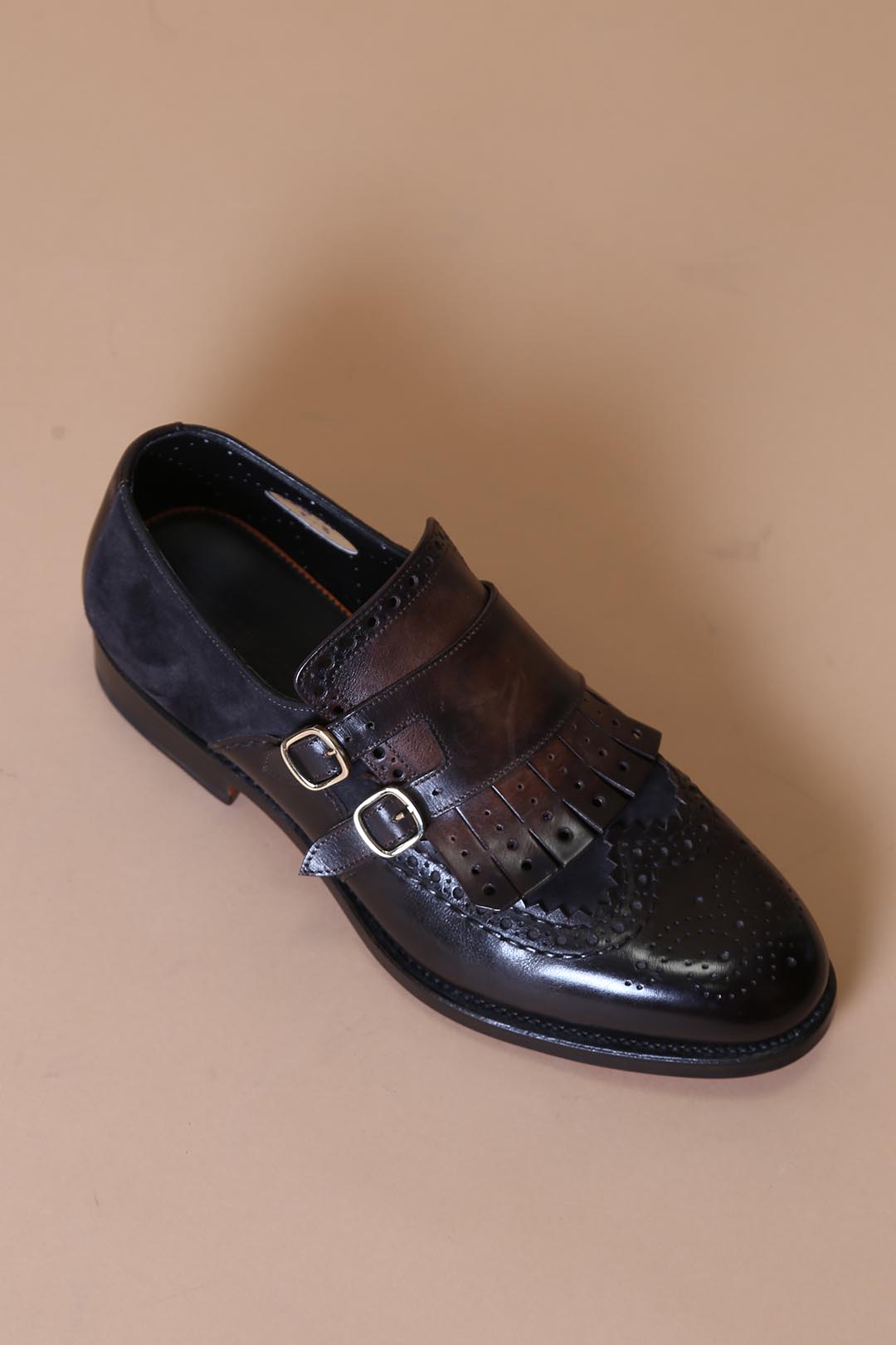 Santoni, Shoes