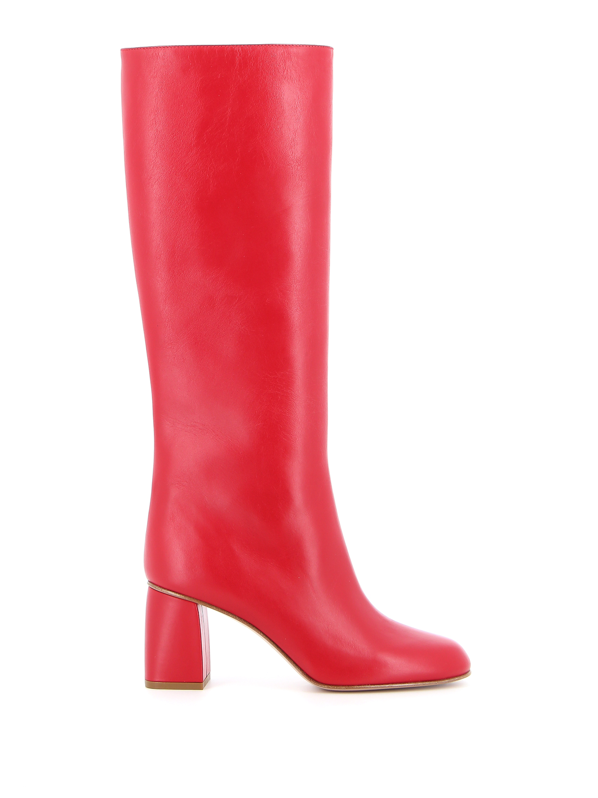 Valentino Red, Boots