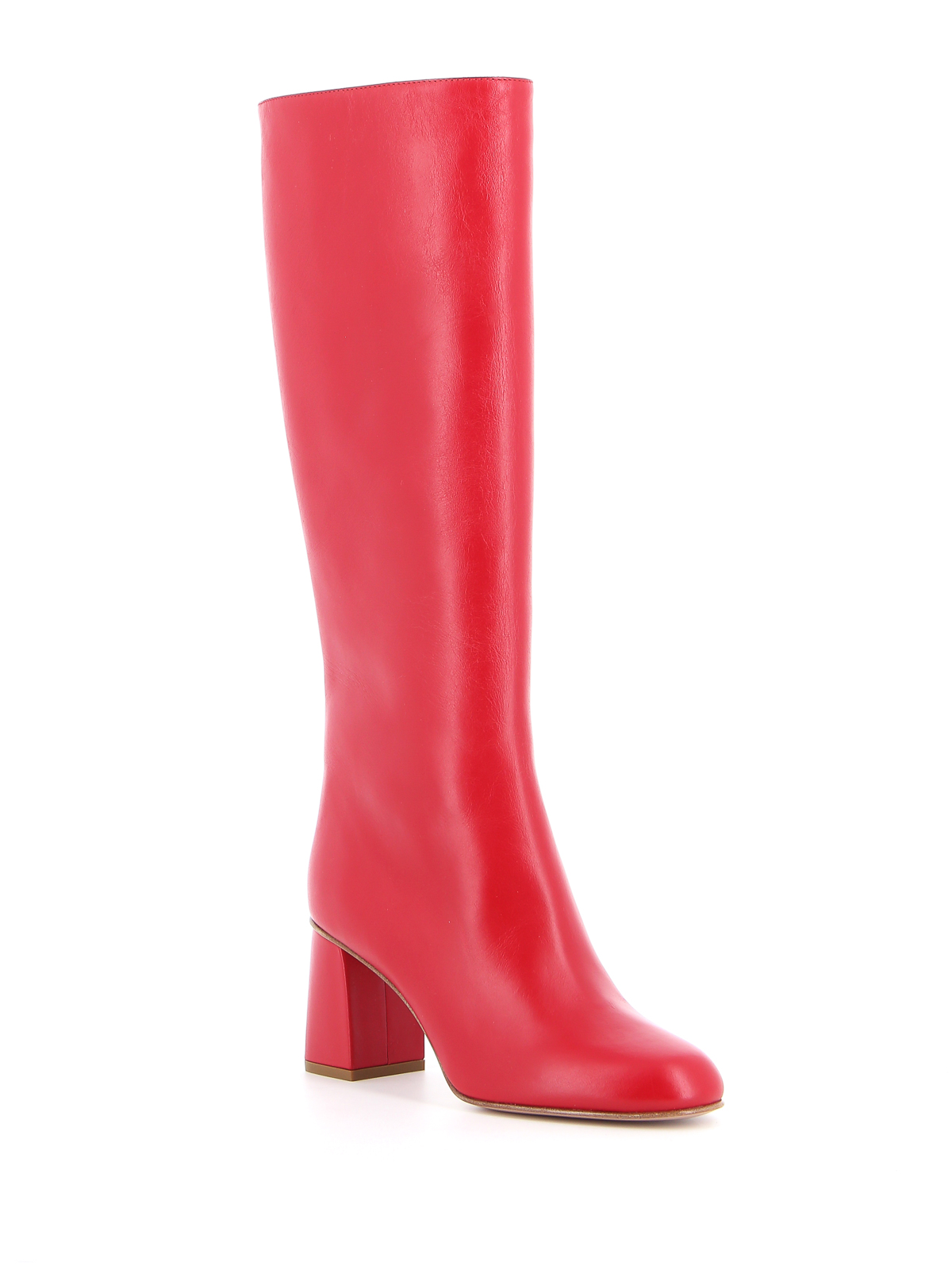 Valentino Red, Boots