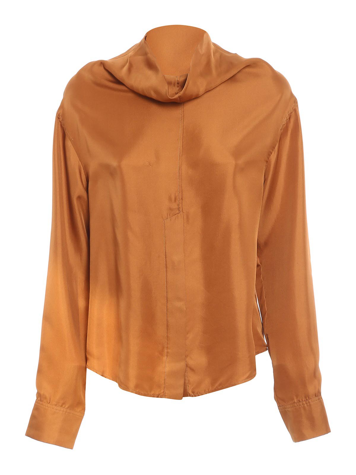 Cedric Charlier, Shirt