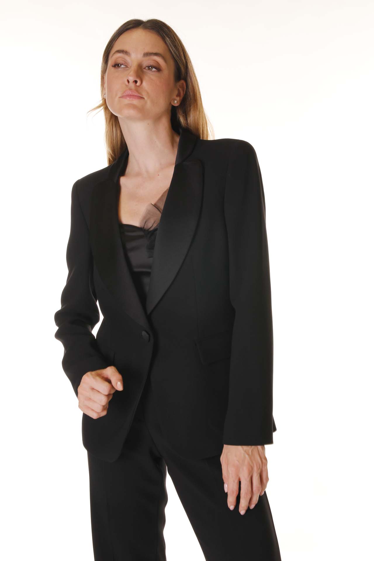 Giorgio Armani, Completo