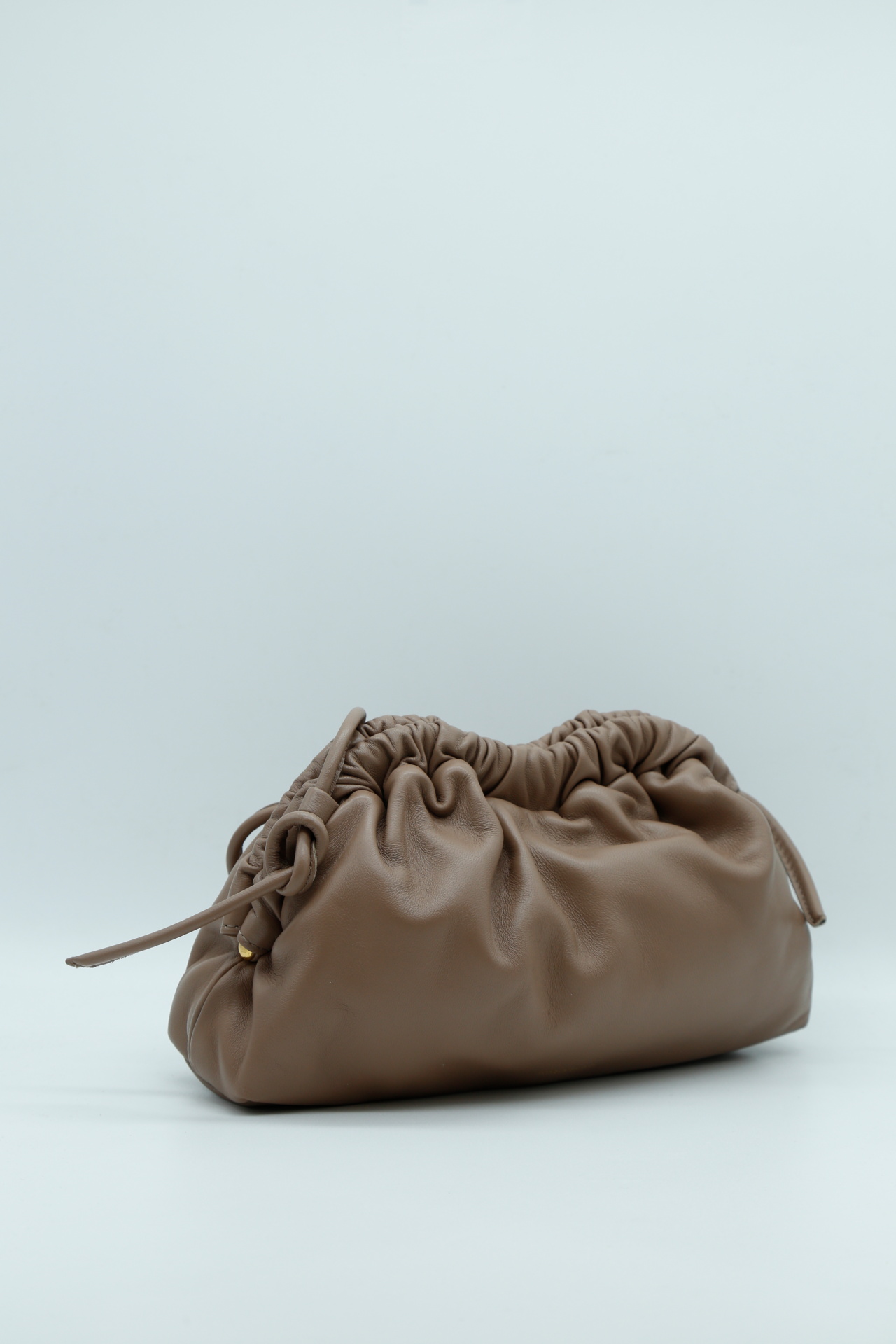 Mansur Gavriel, 