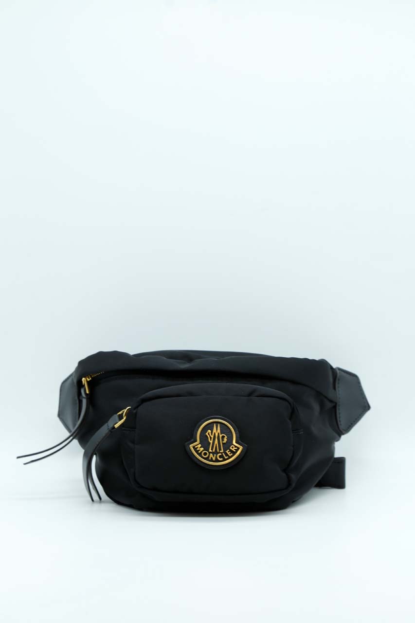 Moncler, Marsupio