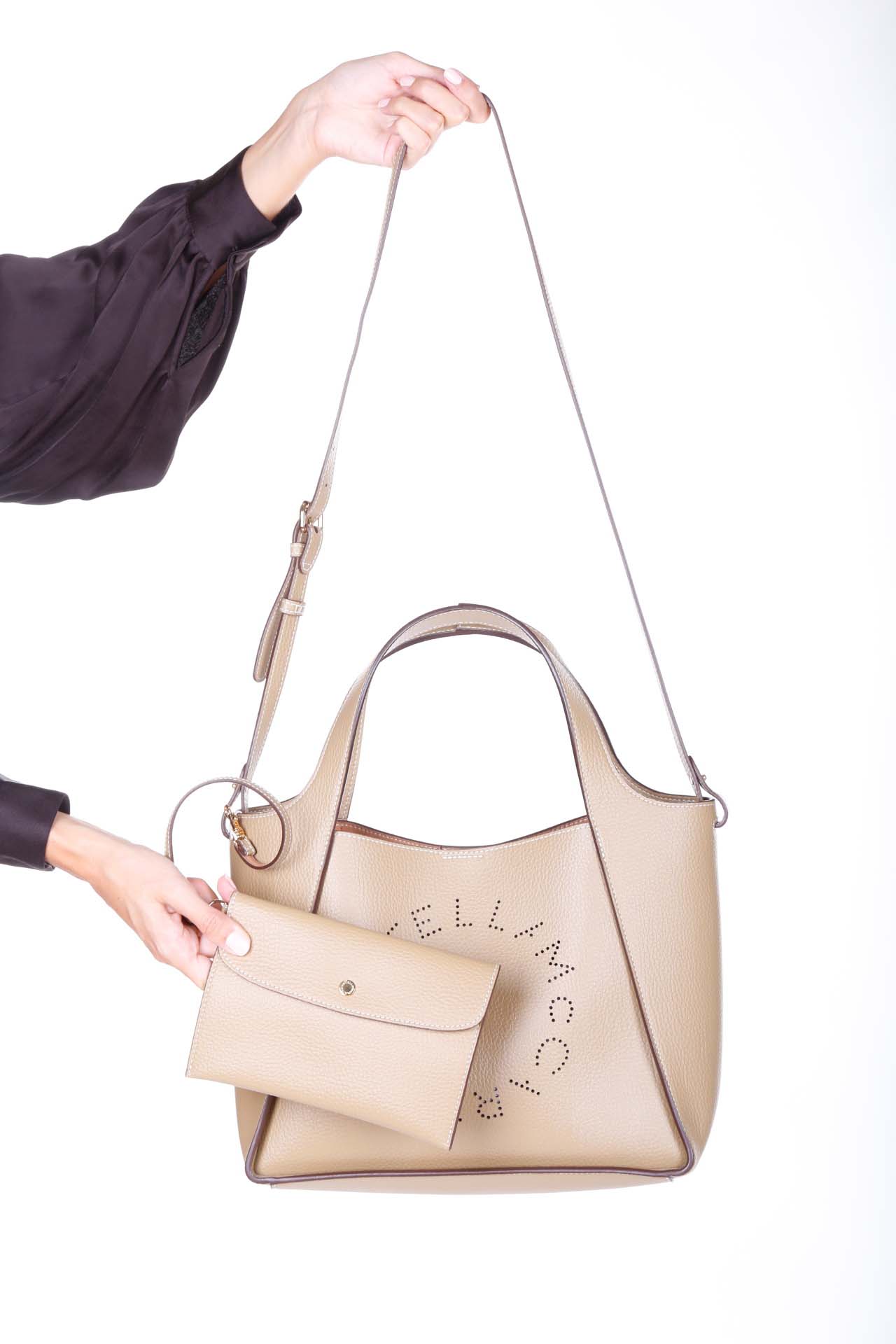 Stella Mc Cartney, Borsa